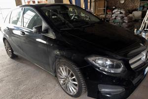 MERCEDES BENZ 180 CLASSE B