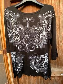 T-shirt donna  bicolor con borchie marca OVS