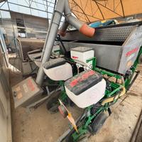 Seminatrice sfoggia elettrica