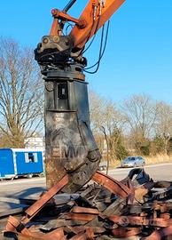 Pinza Cesoia escavatore 100 / 200 q.li