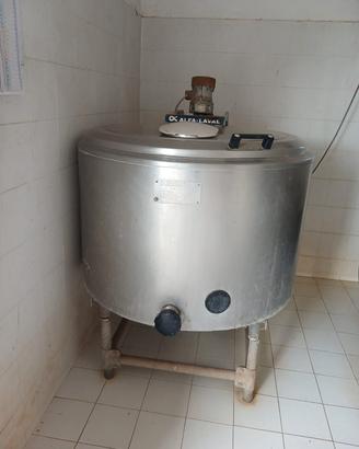 refrigeratori e mungitrice 