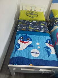 struttura letto con base a doghe bianca 70x160