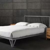 Letto Moderno In Ferro Essenziale design