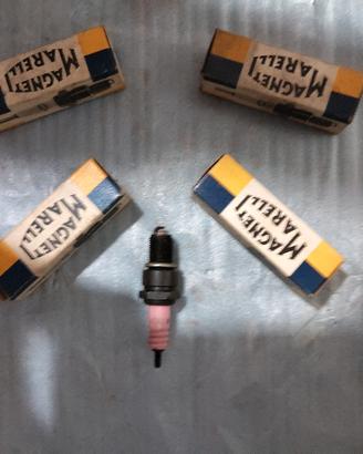 4 Candele d'Epoca Magneti Marelli spedisco 