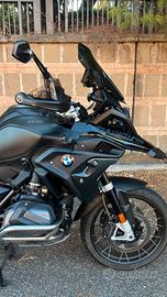 BMW R 1250 GS Triple Black