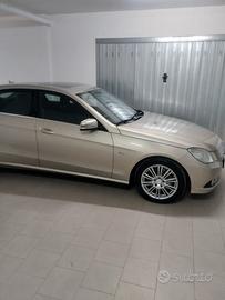 Mercedes classe E 250 Blue efficiency elegance