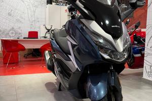 HONDA FORZA 300 DEL 01/2021 CON 22.000KM