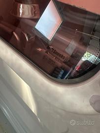 Parete Divisoria  vetrata Mercedes