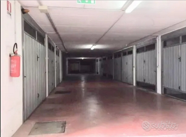Box auto ,deposito,garage , magazzino