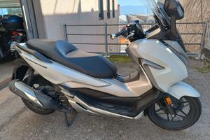 Honda Forza 300 - 2020