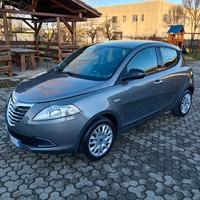 Lancia Ypsilon 1.2 8v Platinum 69cv