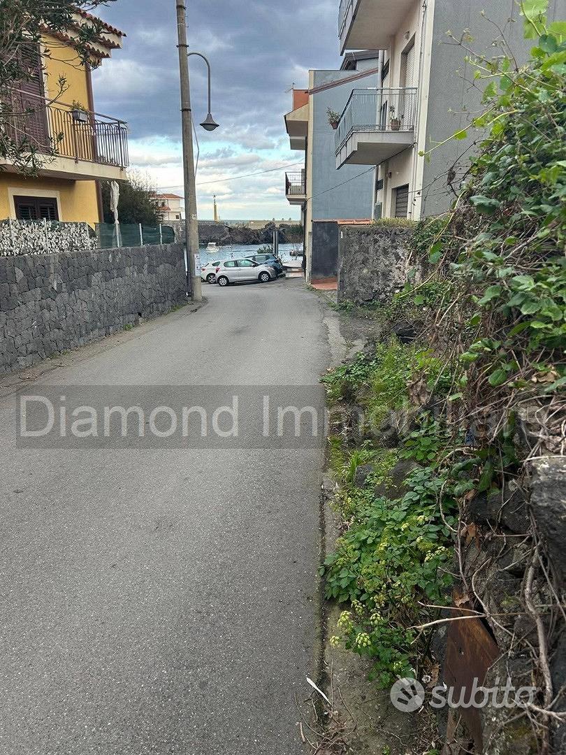 Fabbricato con terreno a Stazzo- Acireale - Vista 3