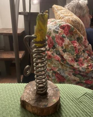 Portacandele vintage per amanti del Passato