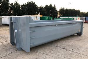 CONTAINER PER INERTI APERTO CON PORTA POSTERIOR