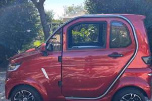 Mini car elettrica