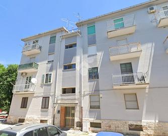 3 LOCALI A FOGGIA