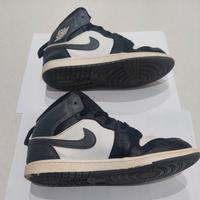 Scarpe Jordan 33.5 bianche e grigie bambino