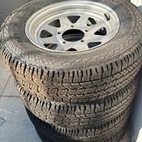 Cerchi e gomme nuove 205/70r15