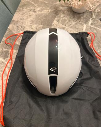 Casco ekoi r-aero