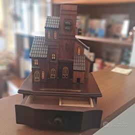 Porta gioielli con carion 