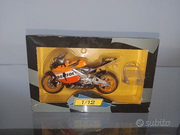 CollezioniNonnoTony - Honda RC211V Valentino Rossi