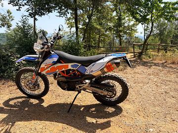 Super divertente ktm enduro