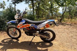 Super divertente ktm enduro
