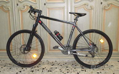 Bicicletta Rockrider DE. 26, fr.a disco, alluminio