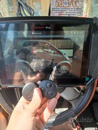 Duplicazione chiave auto con telecomando 