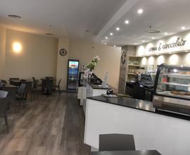 Attività bar-gelateria centro commerciale
