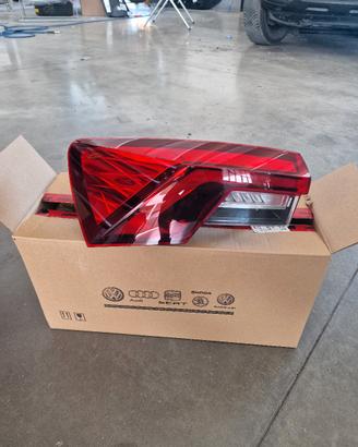 fanale posteriore sinistro skoda octavia