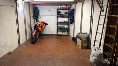 Box auto / moto VIA DUSE- GENOVA