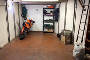 Box auto / moto VIA DUSE- GENOVA