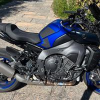 YAMAHA MT10