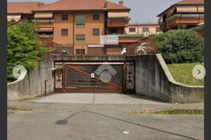 Box auto a Pantigliate
