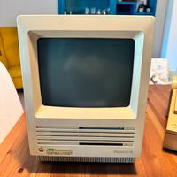 Macintosh SE model No: M5010 Apple inc.