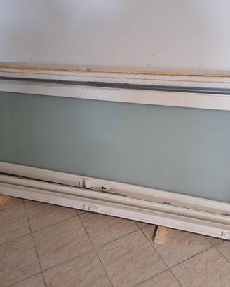 2 Porte e casse REHAU  PVC e Vetro satinato 
