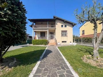 VILLA SINGOLA A TRENZANO