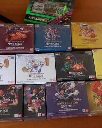 lotto carte one piece e pokemon e box