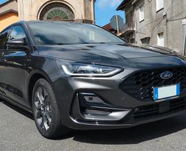 Ford Focus 1.0 Hybrid 125 CV full ST Line - 2023