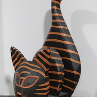 Scultura gattino in legno portalettere
