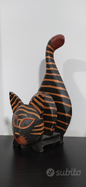 Scultura gattino in legno portalettere