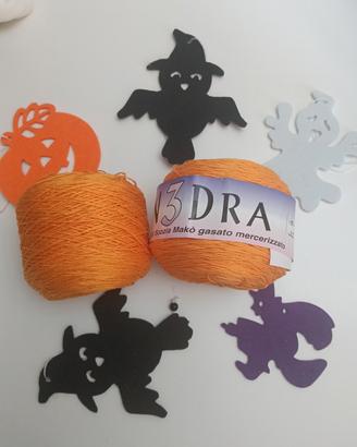 2 GOMITOLI PURO COTONE PER HALLOWEEN 