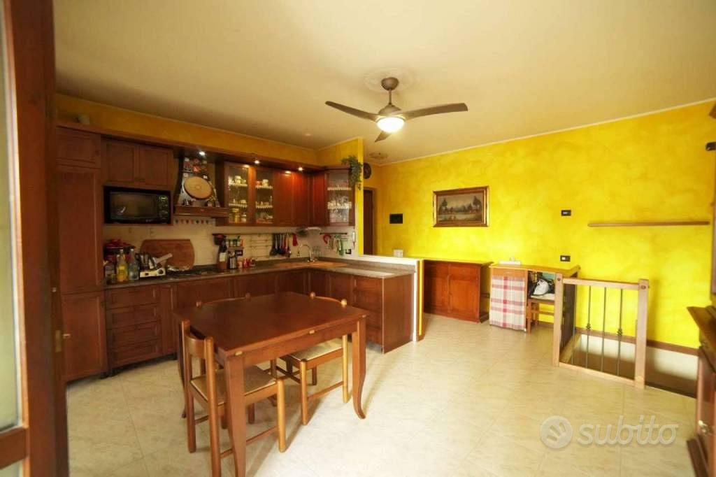 Apartment in Trezzano Rosa, Milano - Altro