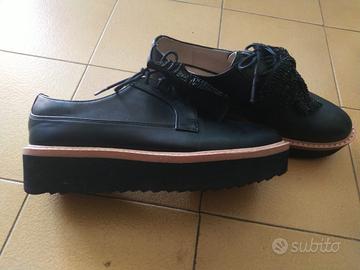Scarpe nere con lacci n 39 