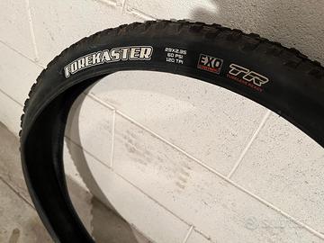 Gomma MTB Maxxis Forekaster 29 x 2,35 nuova