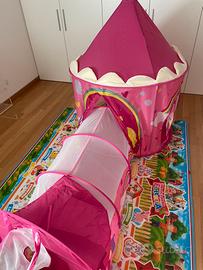 Tenda con tunnel e piscina palline