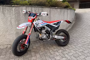 HONDA CRF 450 R TARGATA