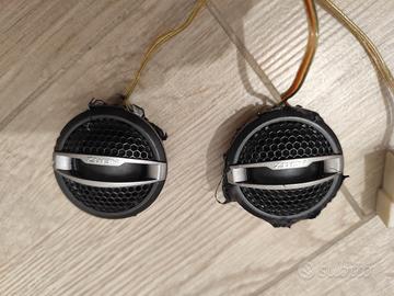 Twitter marca Hertz 180 watt