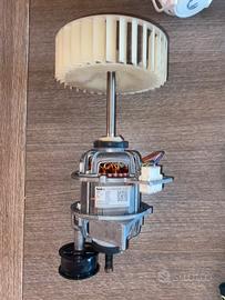 Motore x asciugare electrolux